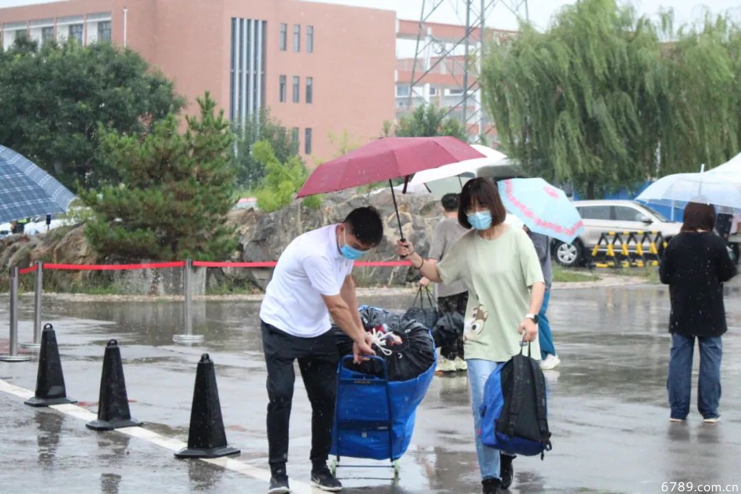 山東力明科技職業(yè)學院